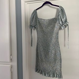 Scrunch floral dress